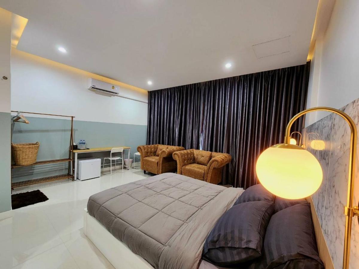 Pphouse Boutique House Phuket Town Hotell Ban Bang Khu  Exteriör bild